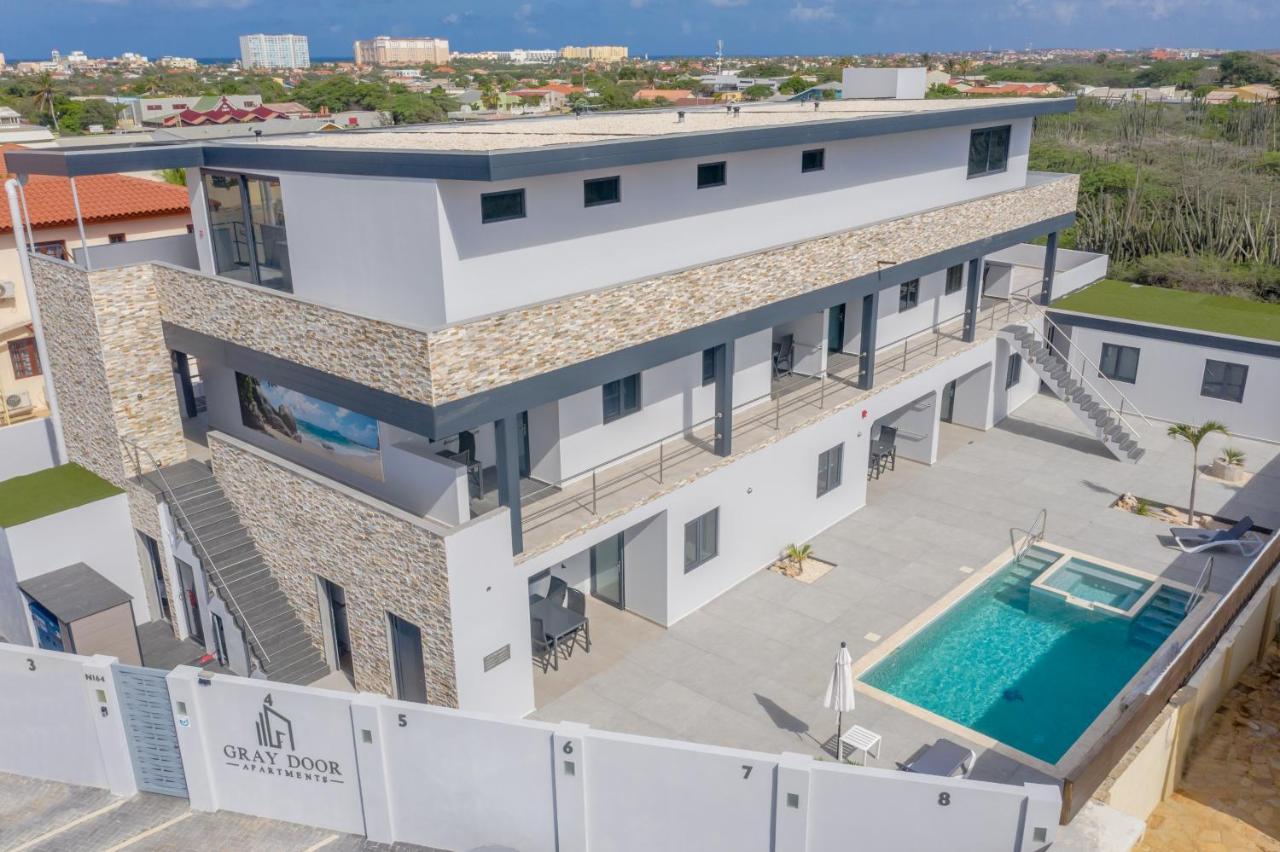 Gray Door Apartments - Adults Only Palm Beach Exterior photo